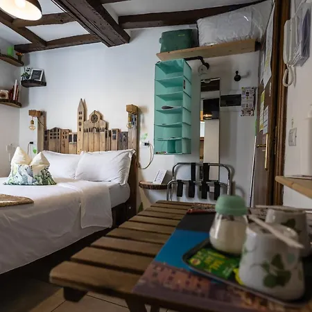 Konukevi La Pomposa Del Teatro Modena