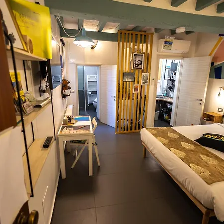 La Pomposa Del Teatro Guest house Modena