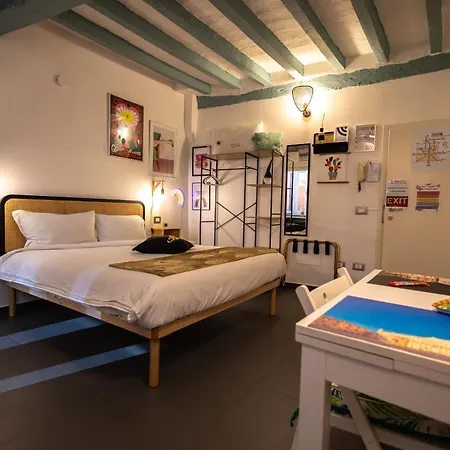 La Pomposa Del Teatro 3*