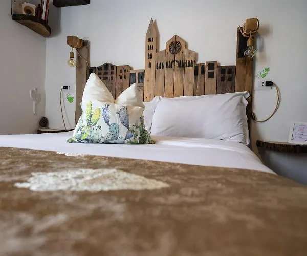 La Pomposa Del Teatro بيت ضيافة 3*