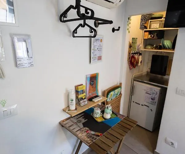 La Pomposa Del Teatro 3* Μόντενα